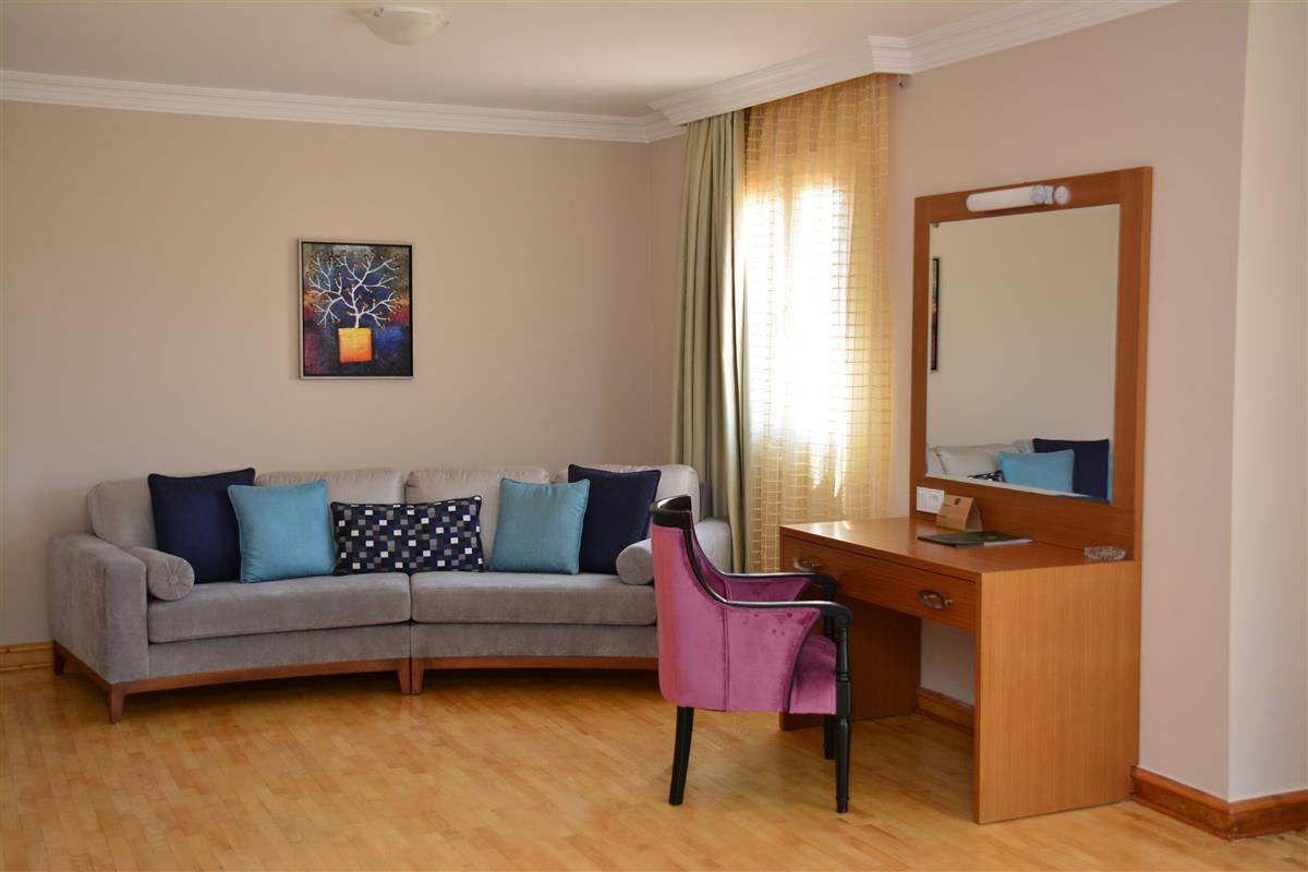More & Green Hotel